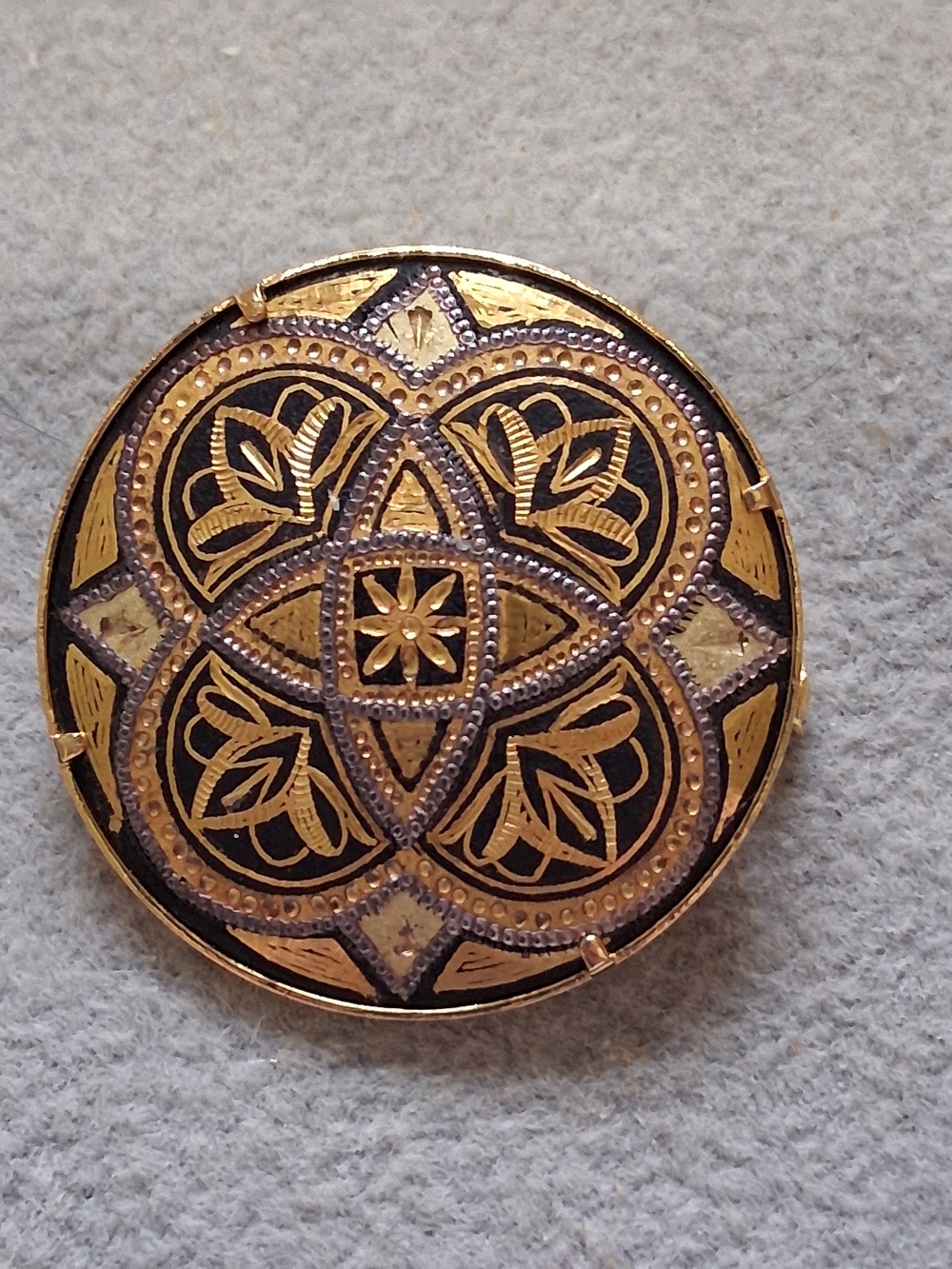 Vintage Gold and Black Floral Round Brooch